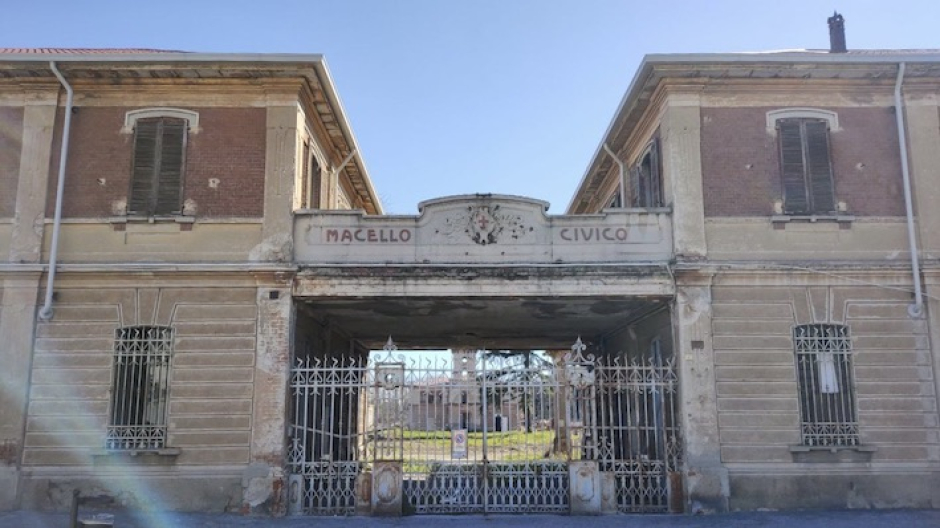 Novara, presto al via lavori all'ex macello